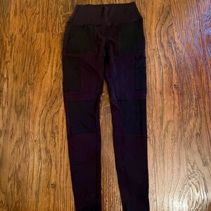 ALO Yoga Black Cargo Leggings